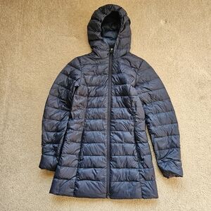 Eddie Bauer Womens EB650 CirrusLite Down Parka, XS Navy Blue